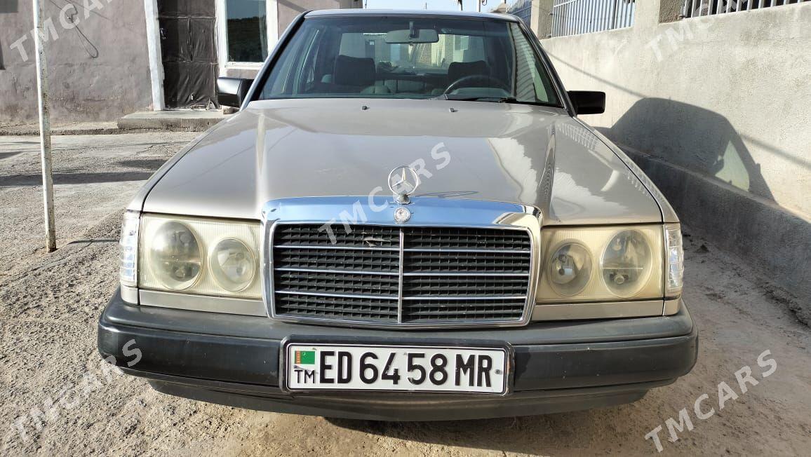Mercedes-Benz W123 1987 - 47 000 TMT - Baýramaly - img 4
