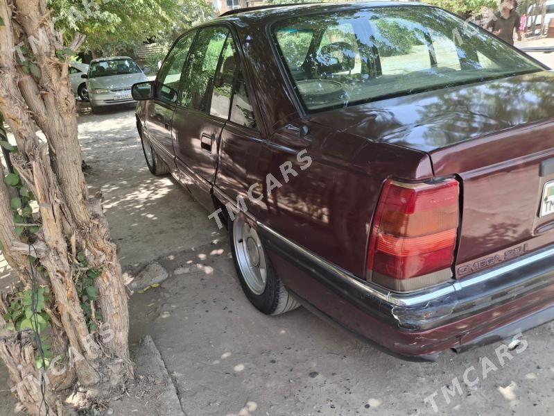 Opel Omega 1991 - 18 000 TMT - Türkmenabat - img 3