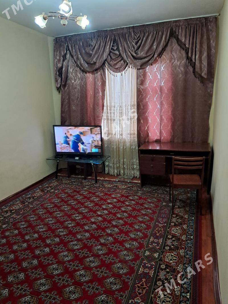 Eyesinden arenda 1k 2i edilen - Aşgabat - img 1