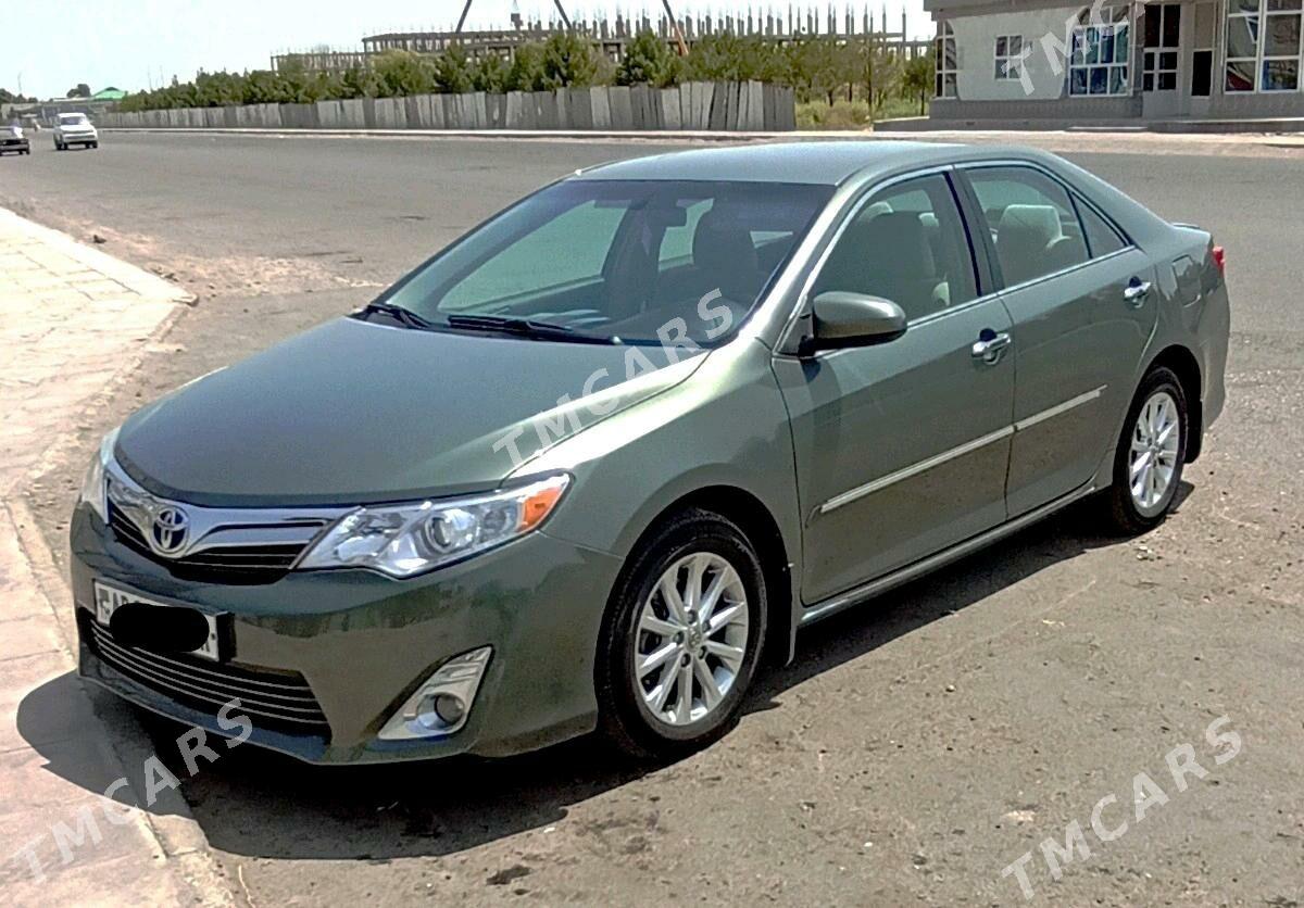 Toyota Camry 2013 - 205 000 TMT - Мары - img 9