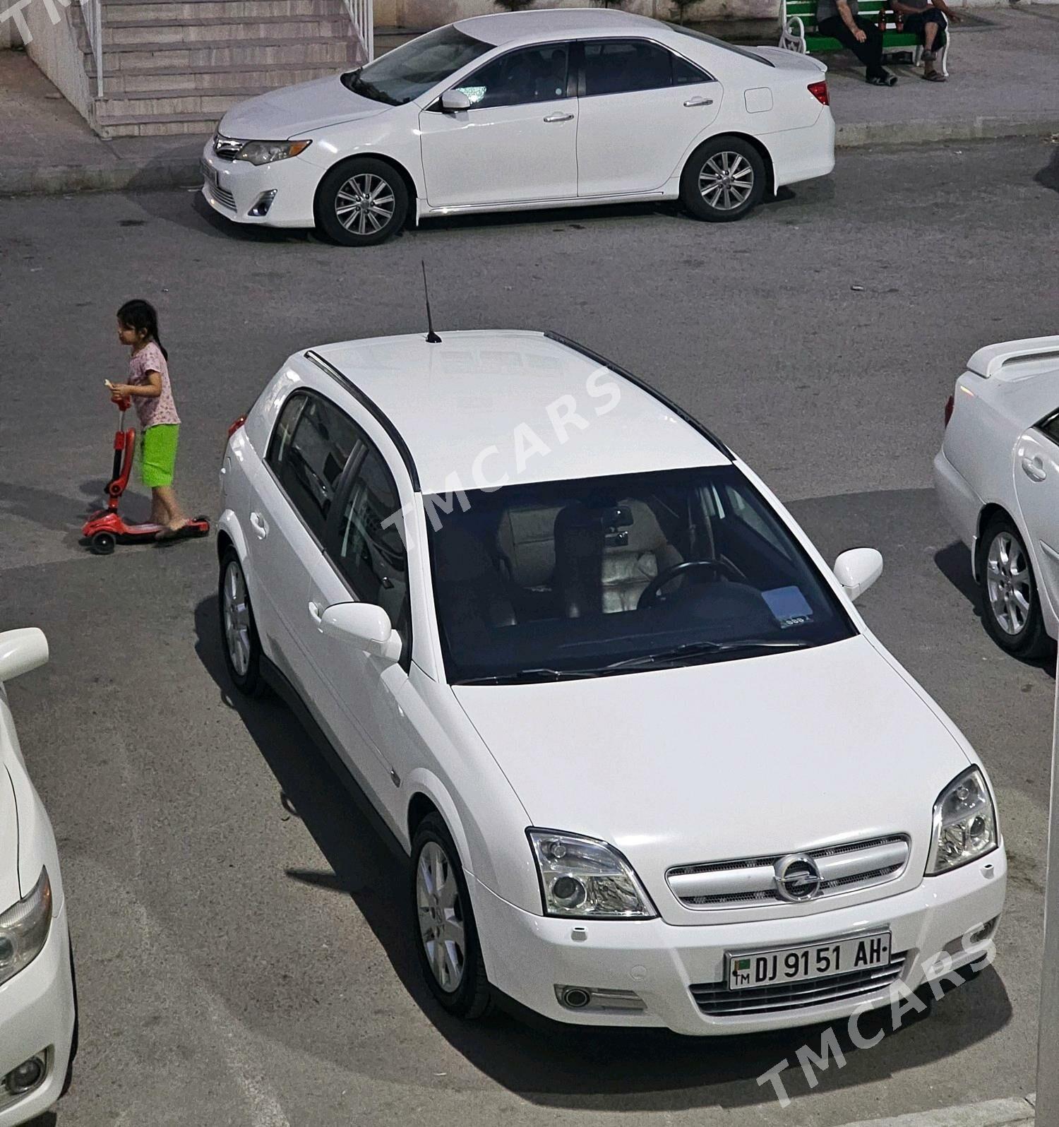 Opel Signum 2003 - 90 000 TMT - Анев - img 3
