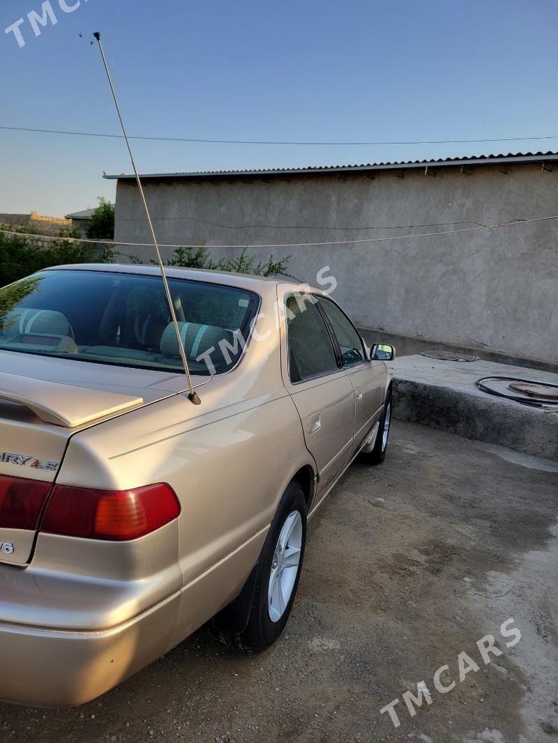 Toyota Camry 2000 - 120 000 TMT - Магданлы - img 3