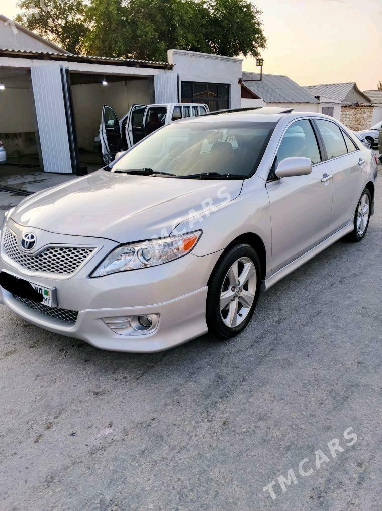 Toyota Camry 2011 - 220 000 TMT - Balkanabat - img 4