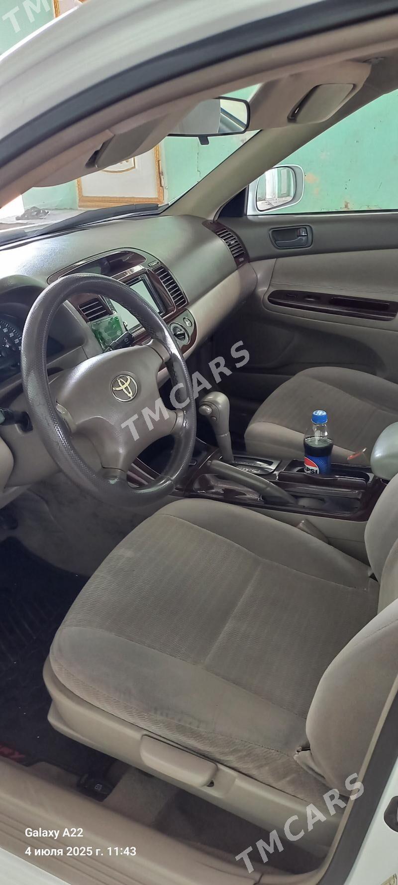 Toyota Camry 2003 - 150 000 TMT - Gyzylarbat - img 3