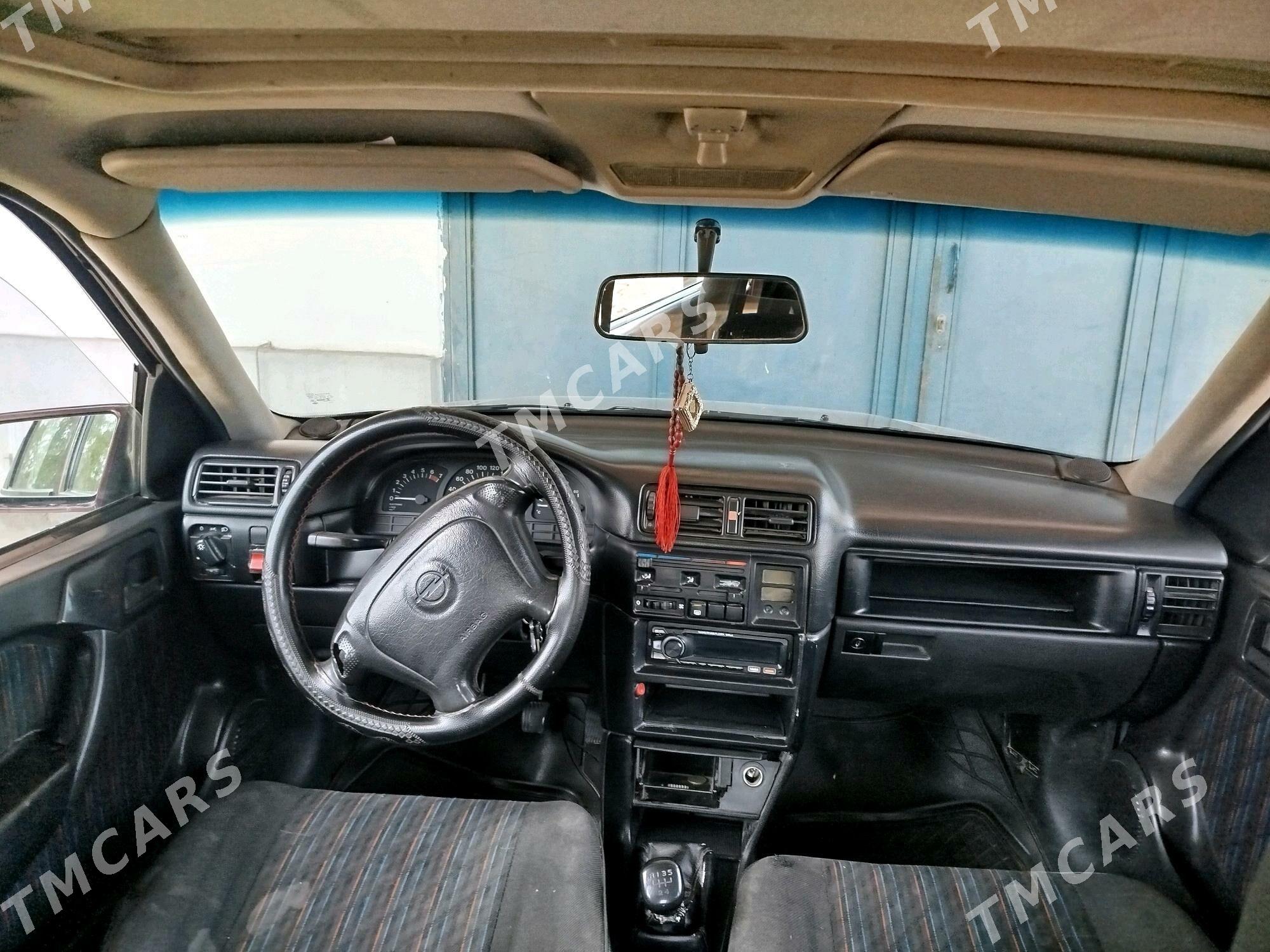 Opel Vectra 1993 - 45 000 TMT - Кёнеургенч - img 4
