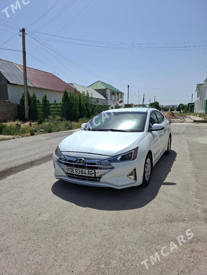 Hyundai Elantra 2019 - 210 000 TMT - 8 мкр - img 2