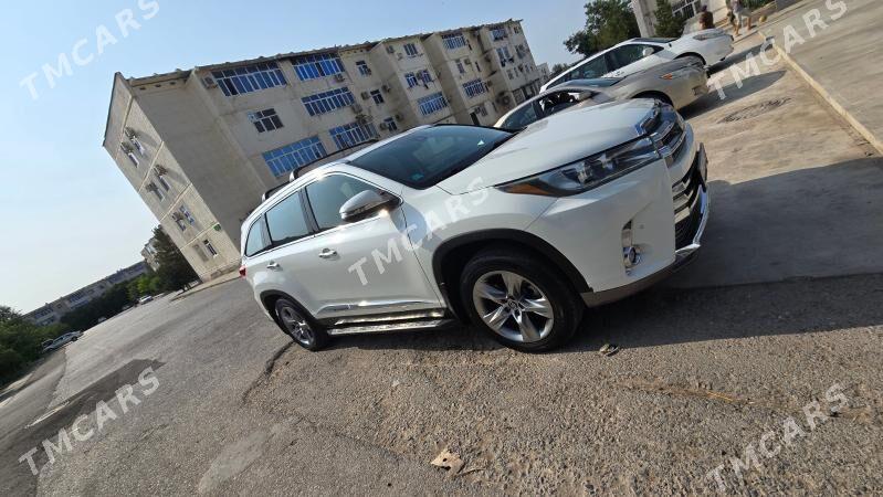 Toyota Highlander 2019 - 500 000 TMT - Büzmeýin GRES - img 6