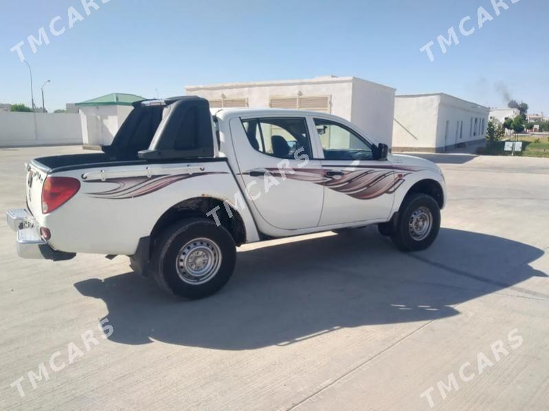 Mitsubishi L200 2008 - 160 000 TMT - Mary - img 3