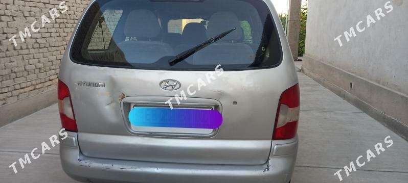 Hyundai Trajet 2004 - 70 000 TMT - Шабатский этрап - img 4
