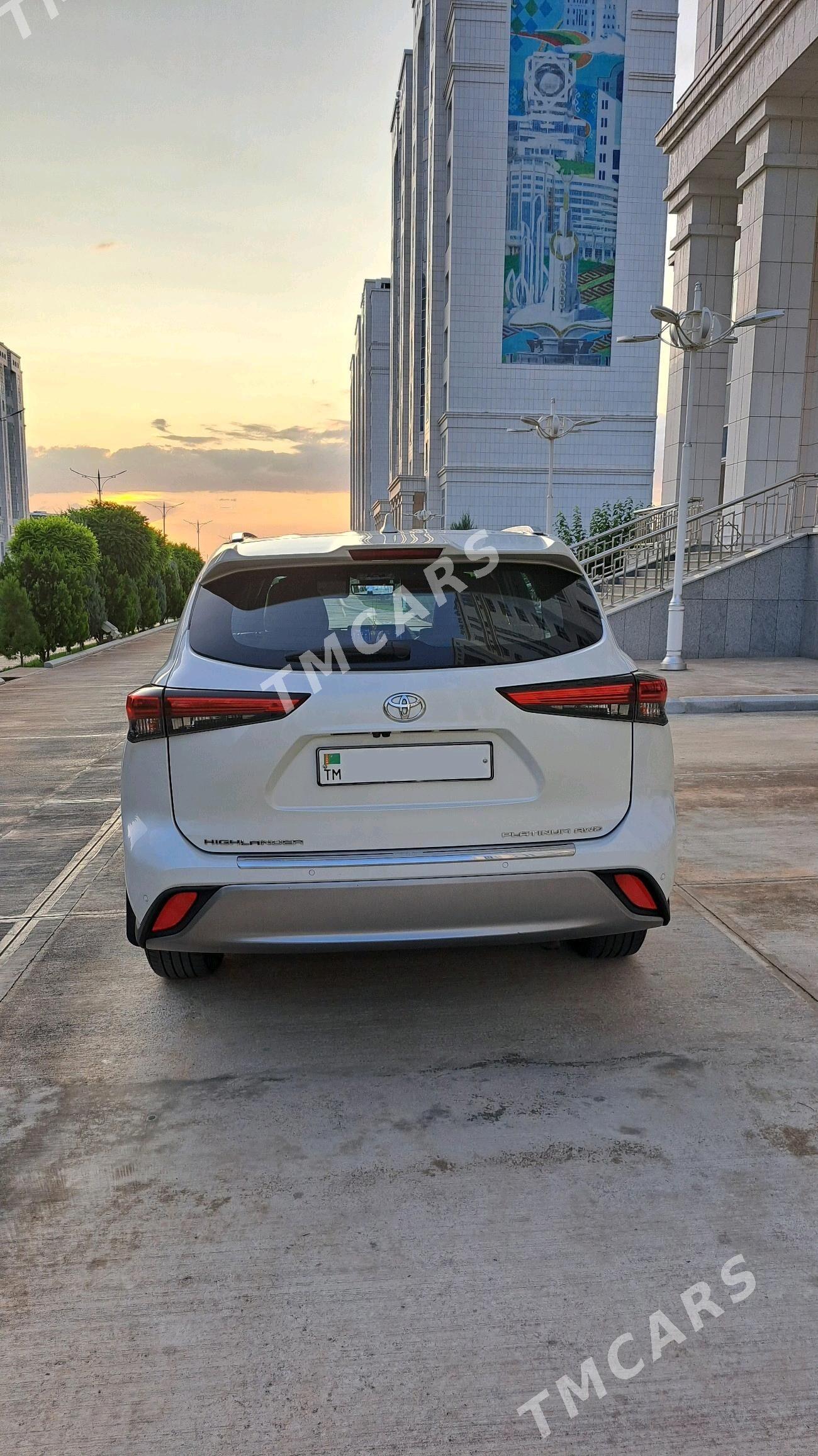 Toyota Highlander 2021 - 800 000 TMT - Aşgabat - img 9