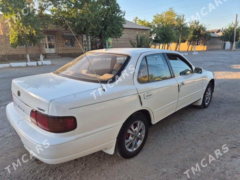 Toyota Camry 1995 - 67 000 TMT - Теджен - img 4
