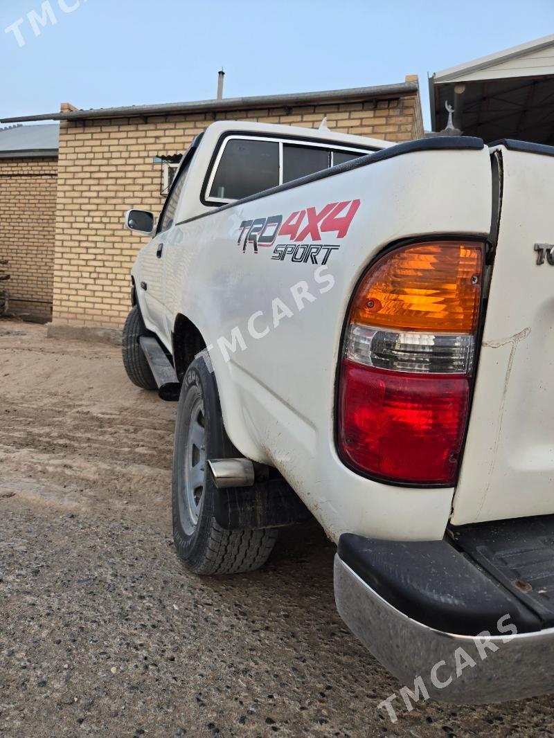 Toyota Hilux 1992 - 82 000 TMT - Wekilbazar - img 2