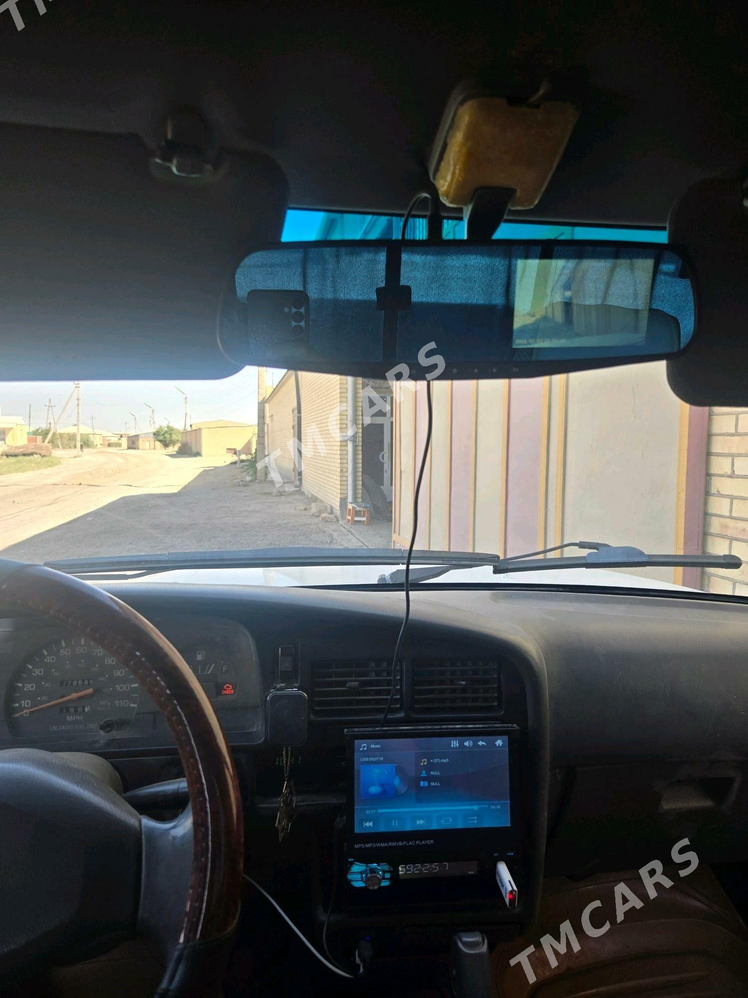 Toyota Hilux 1992 - 82 000 TMT - Wekilbazar - img 6
