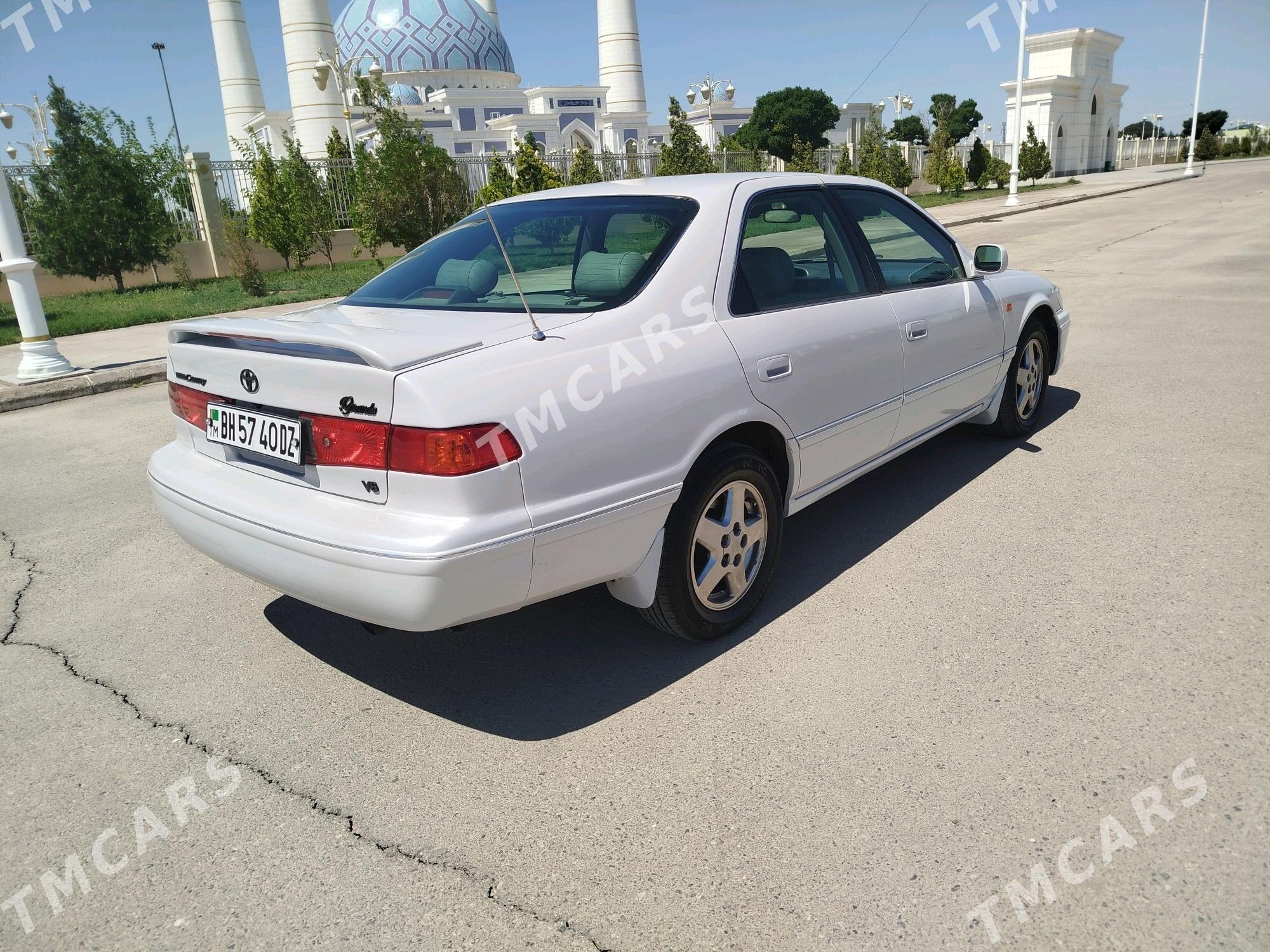 Toyota Camry 2000 - 158 000 TMT - Дашогуз - img 3