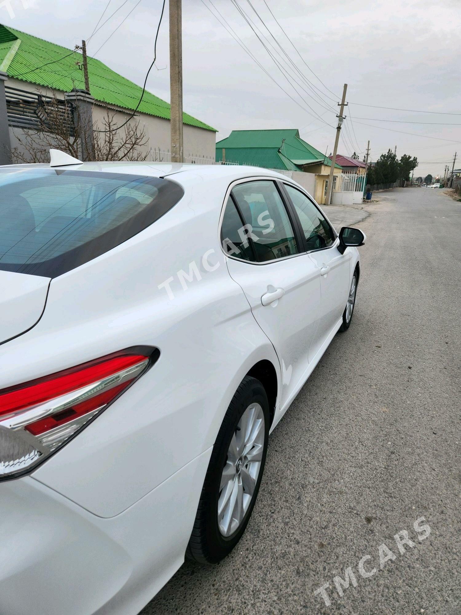 Toyota Camry 2020 - 270 000 TMT - Aşgabat - img 4