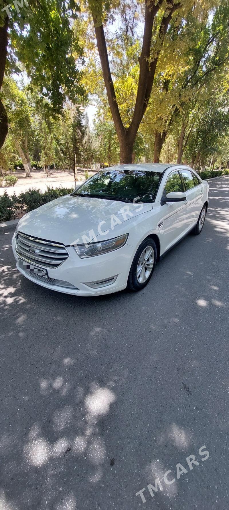Ford Taurus 2018 - 205 000 TMT - Ашхабад - img 2