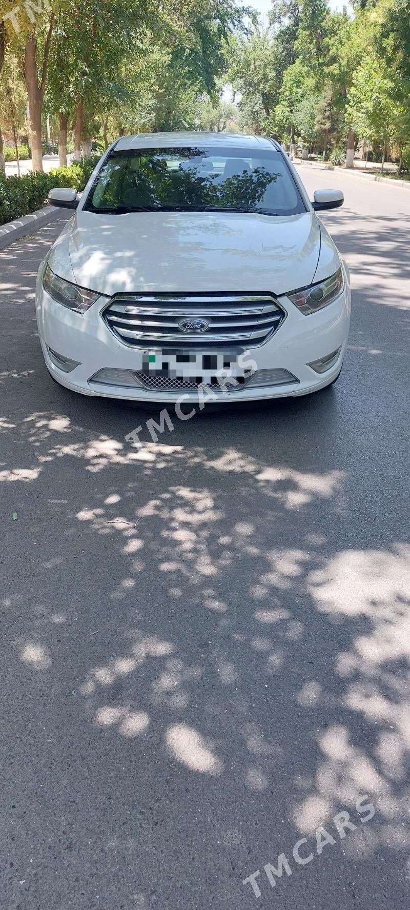 Ford Taurus 2018 - 205 000 TMT - Ашхабад - img 4