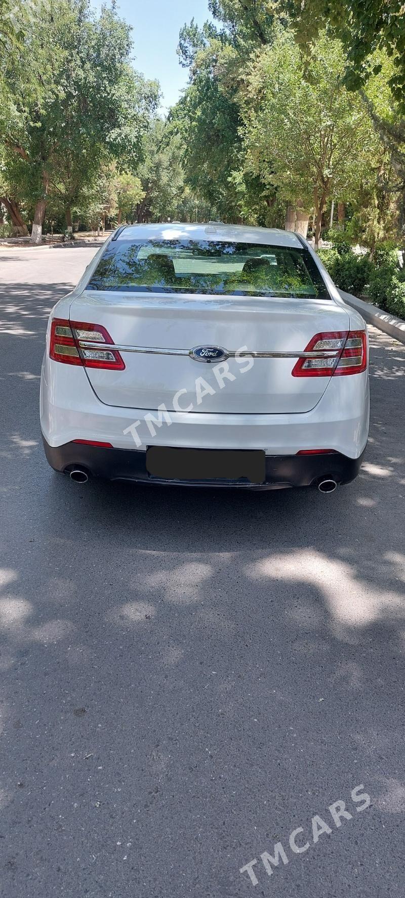 Ford Taurus 2018 - 205 000 TMT - Ашхабад - img 6