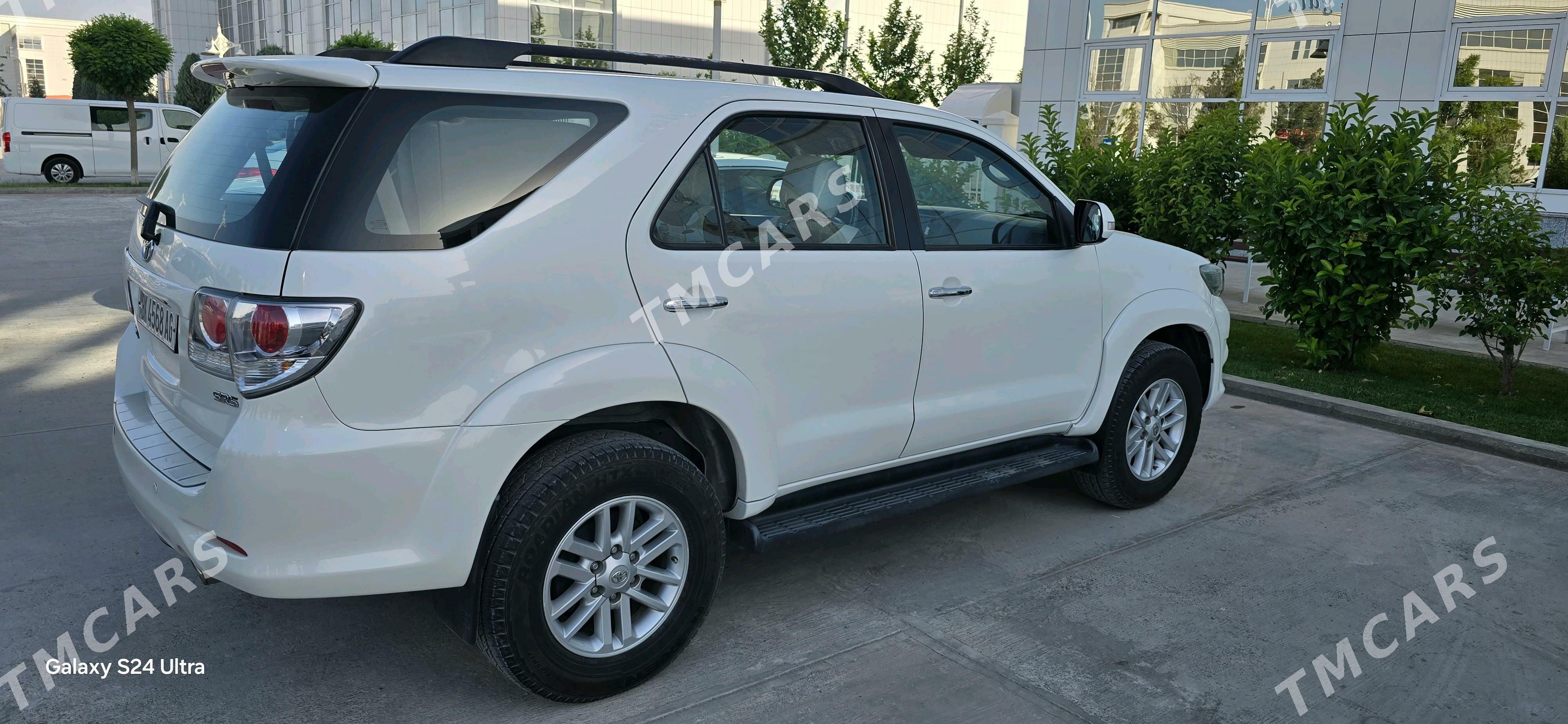 Toyota Fortuner 2012 - 370 000 TMT - Улица Г. Кулиева (Объездная) - img 4