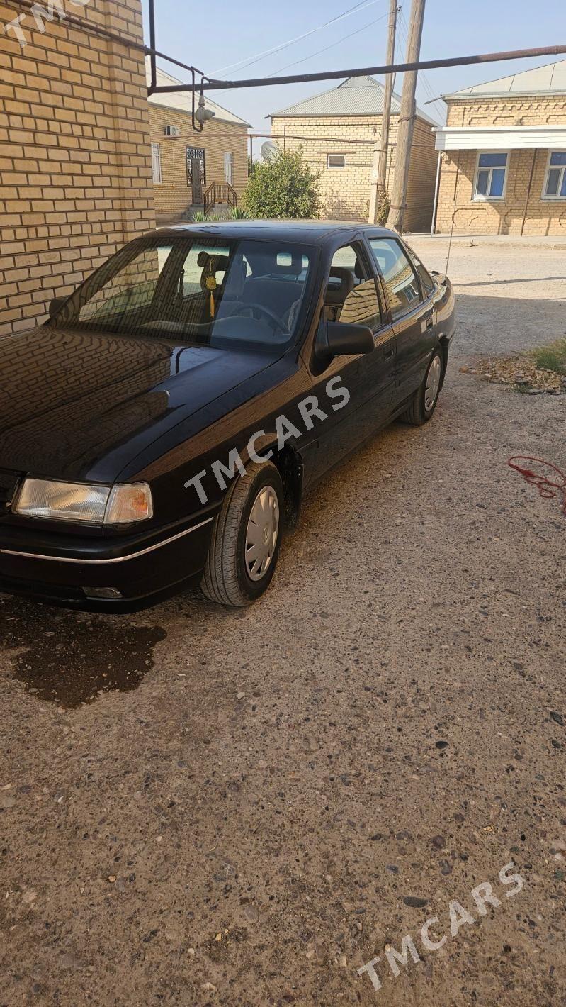 Opel Vectra 1991 - 38 000 TMT - Мары - img 5