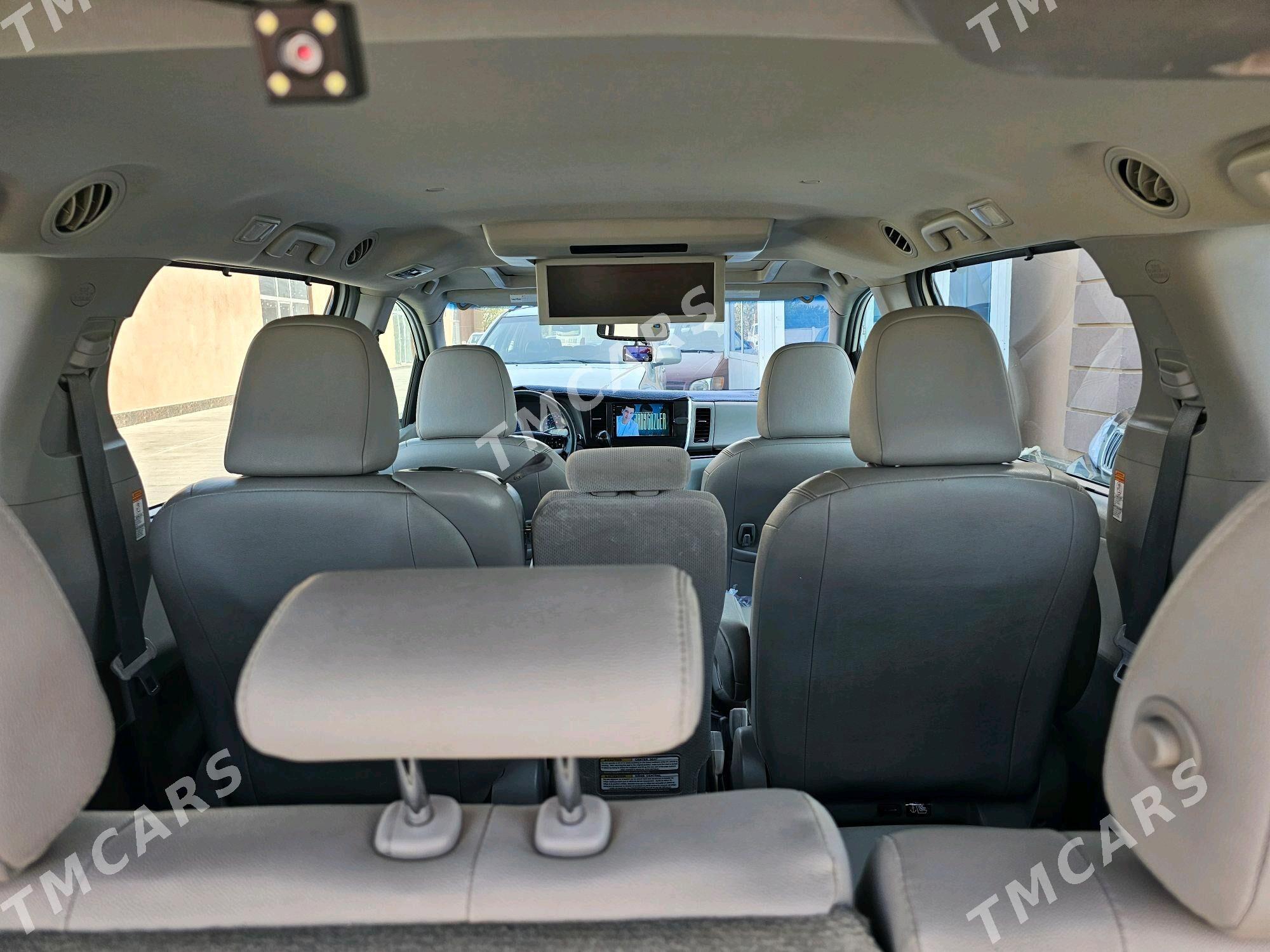 Toyota Sienna 2017 - 370 000 TMT - Mary - img 8