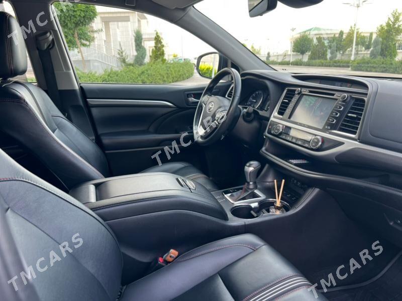 Toyota Highlander 2019 - 510 000 TMT - Aşgabat - img 7