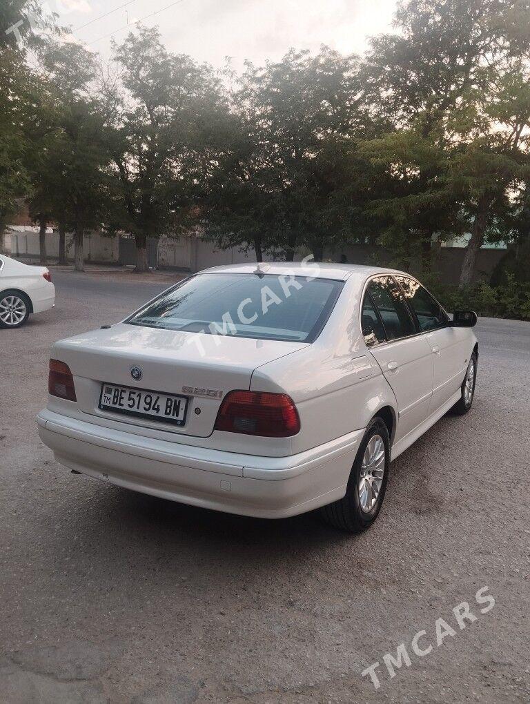 BMW 525 2001 - 96 000 TMT - Балканабат - img 2