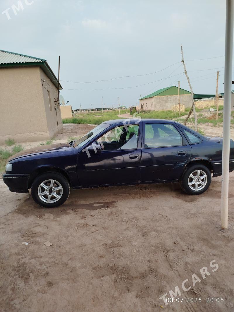 Opel Vectra 1991 - 27 000 TMT - етр. Туркменбаши - img 2
