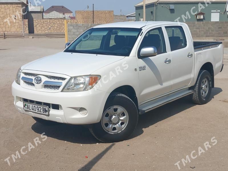 Toyota Hilux 2008 - 250 000 TMT - Гумдаг - img 6