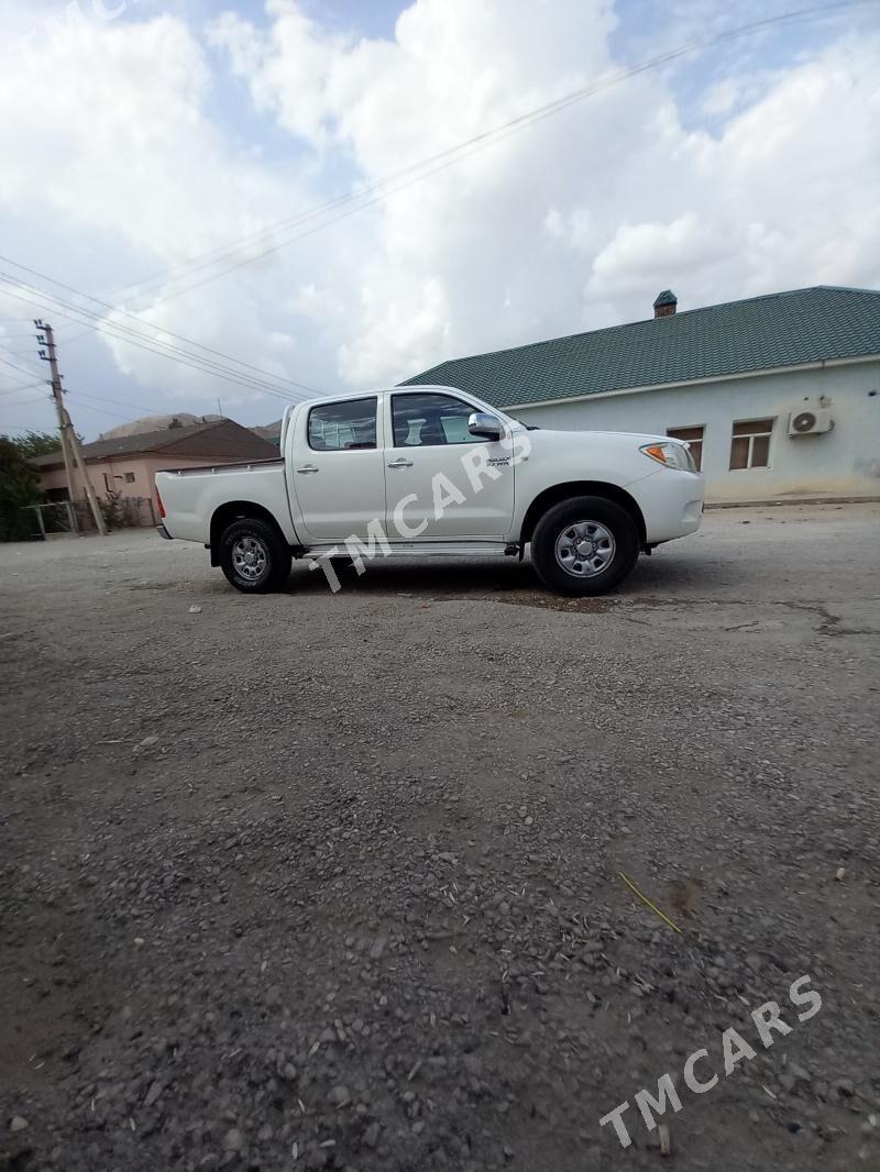 Toyota Hilux 2008 - 250 000 TMT - Гумдаг - img 7