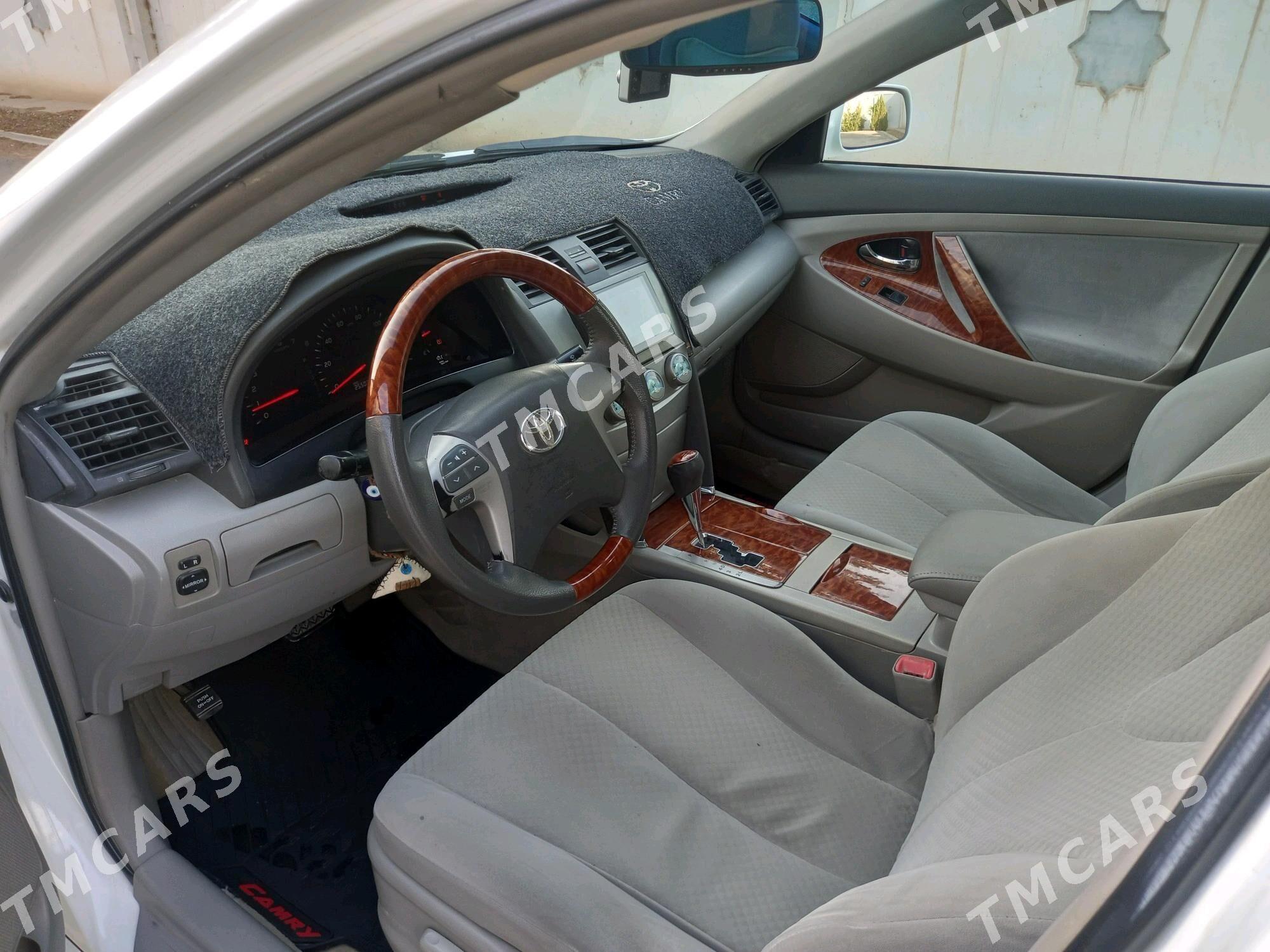 Toyota Camry 2008 - 140 000 TMT - Сакарчага - img 8
