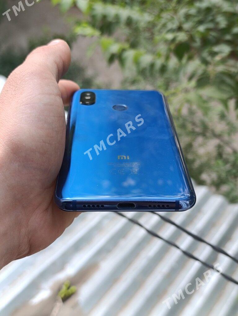 Xiaomi mi8 - 11 мкр - img 3