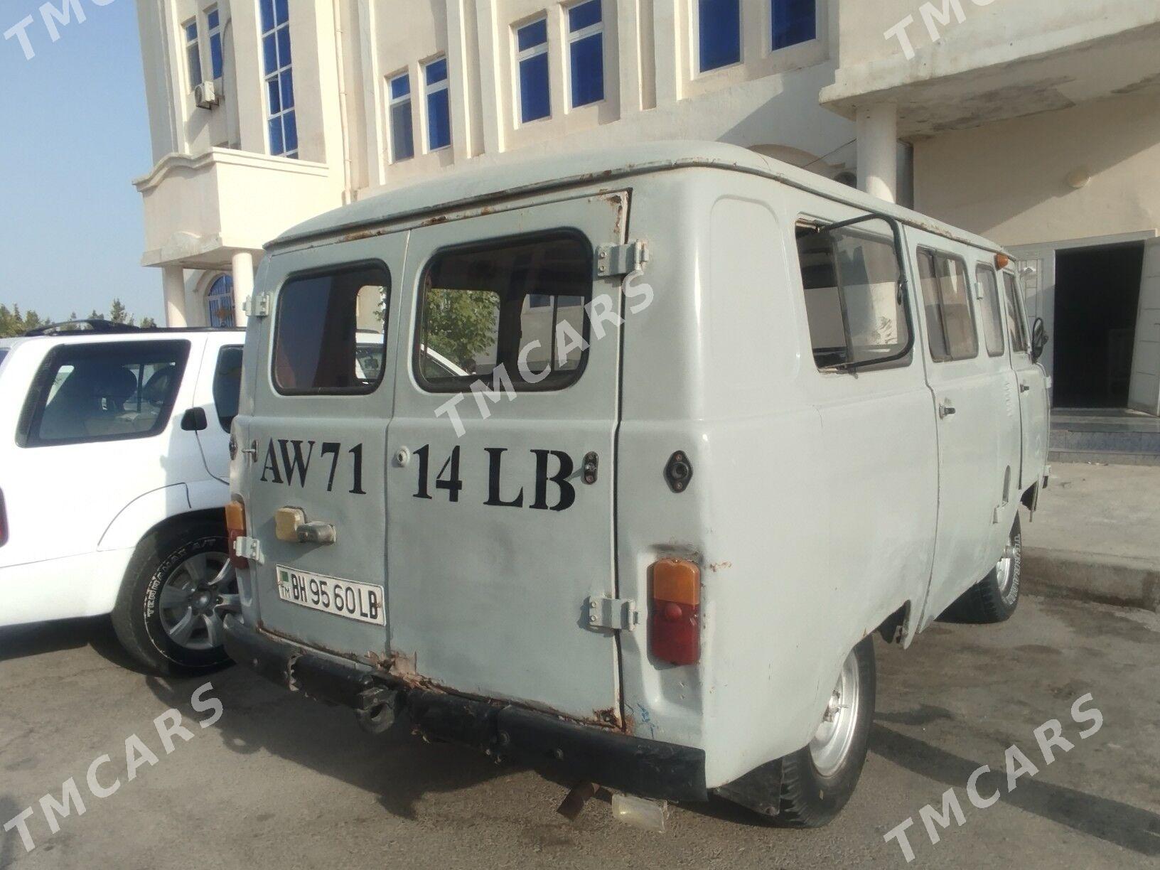 UAZ Profi 2000 - 30 000 TMT - Туркменабат - img 4