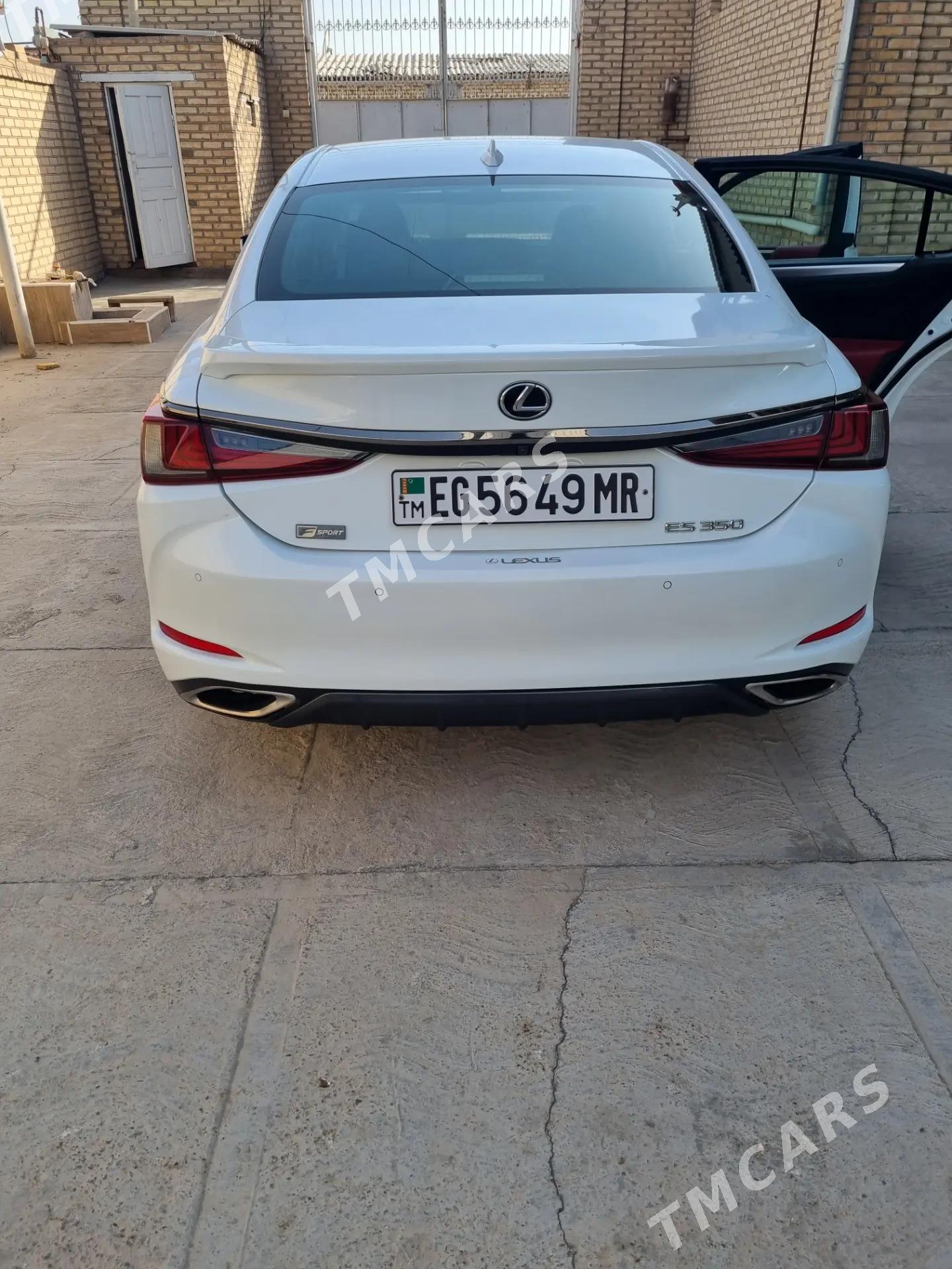 Lexus ES 350 2019 - 529 000 TMT - Мары - img 9