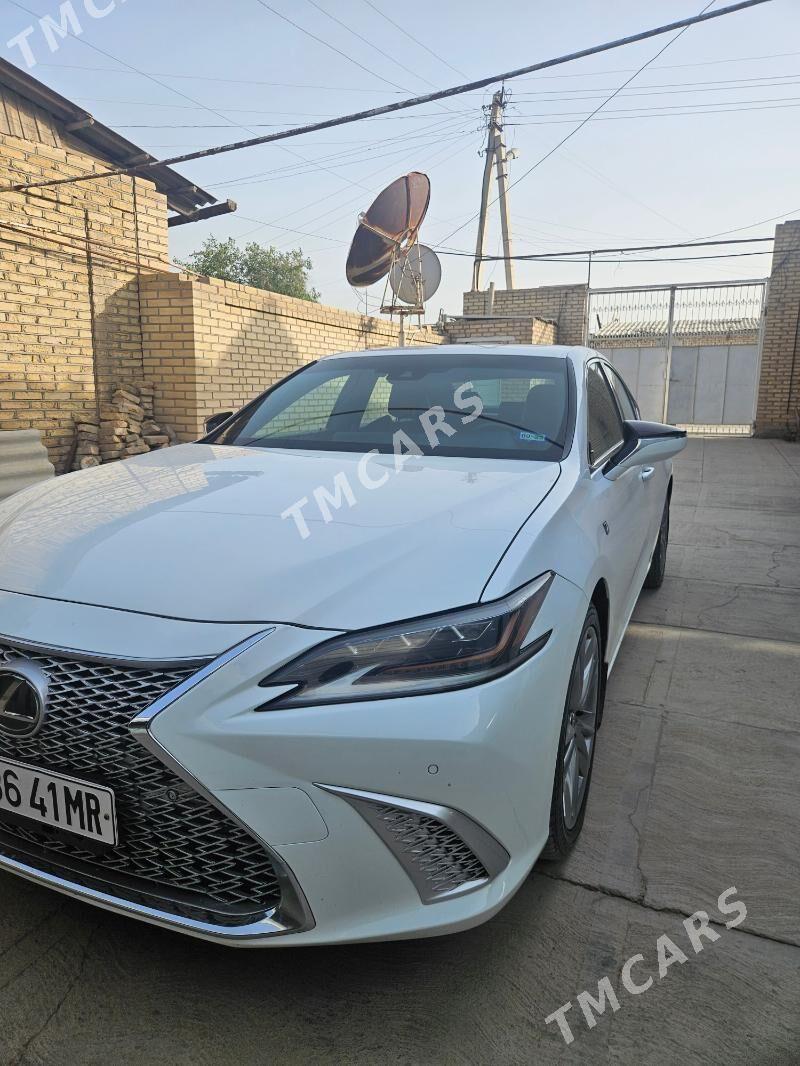 Lexus ES 350 2019 - 529 000 TMT - Мары - img 8