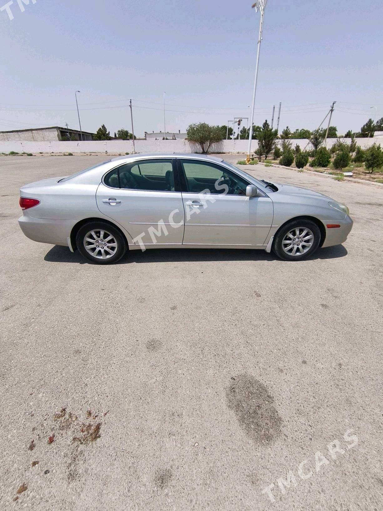Lexus ES 300 2002 - 190 000 TMT - Балканабат - img 5