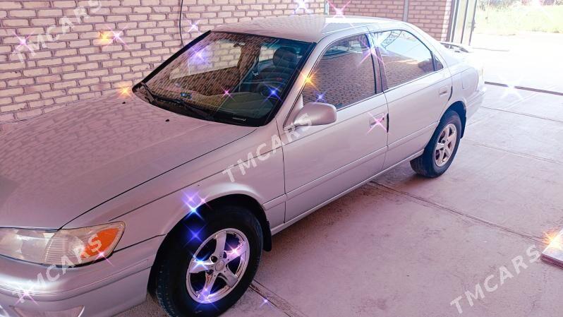 Toyota Camry 2000 - 132 000 TMT - Гороглы (Тагта) - img 2