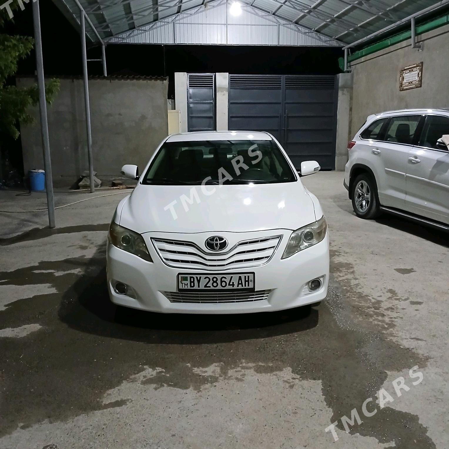 Toyota Camry 2010 - 170 000 TMT - Gökdepe - img 2