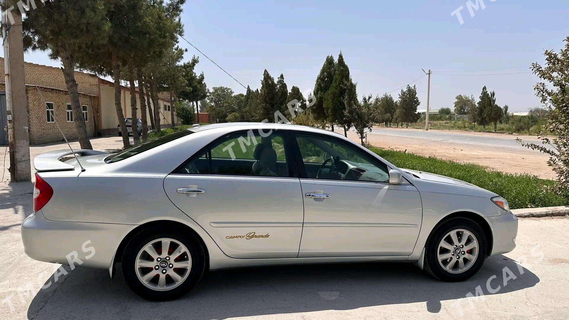 Toyota Camry 2003 - 160 000 TMT - Халач - img 4