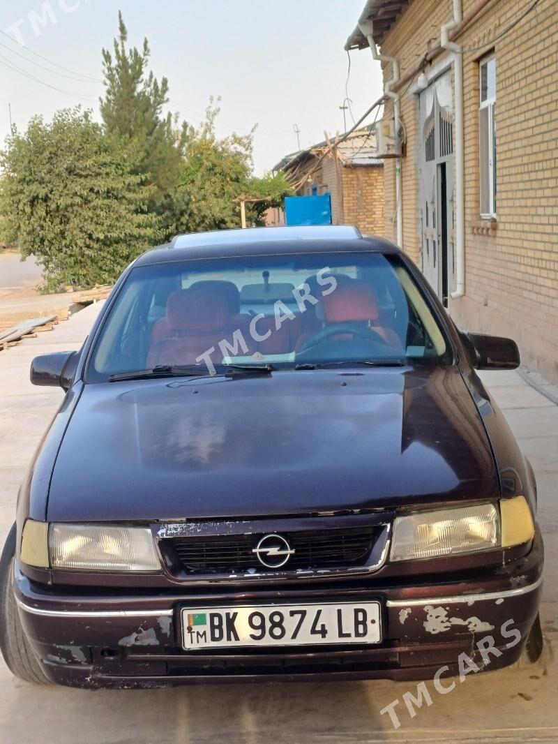 Opel Vectra 1993 - 35 000 TMT - Сейди - img 3