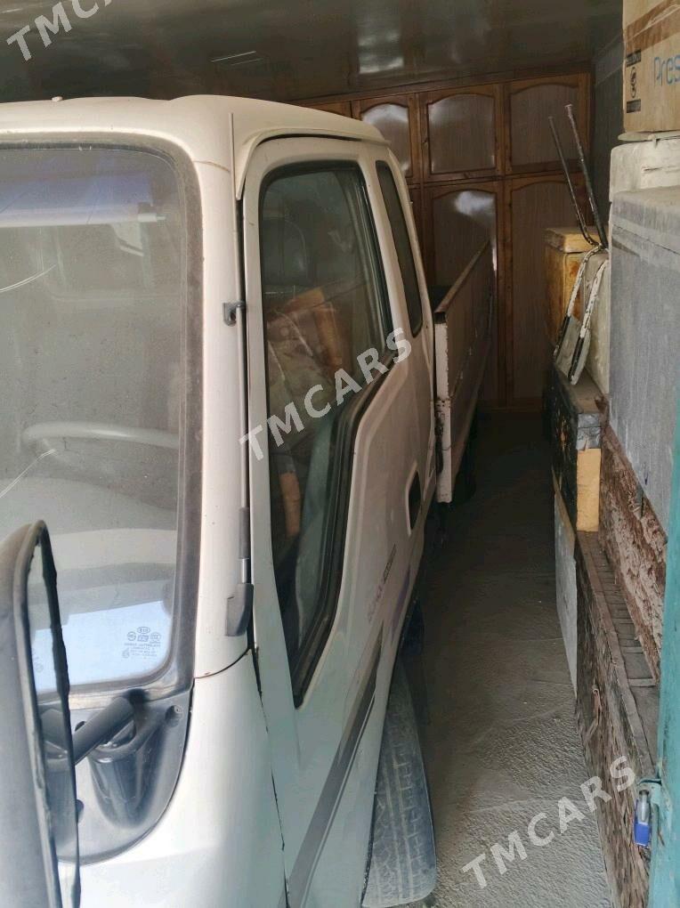 Kia Bongo 2003 - 70 000 TMT - Balkanabat - img 9