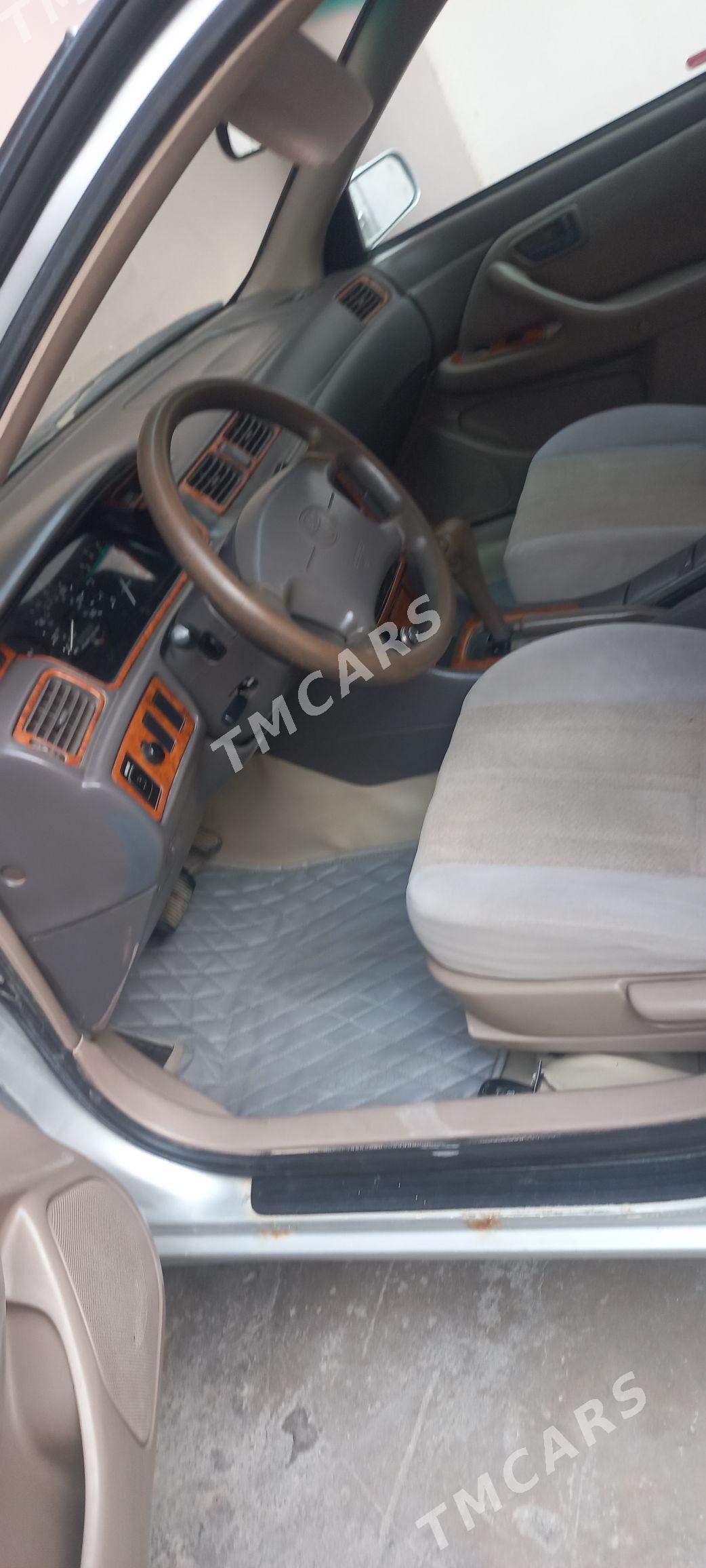 Toyota Camry 2002 - 120 000 TMT - Türkmenabat - img 3