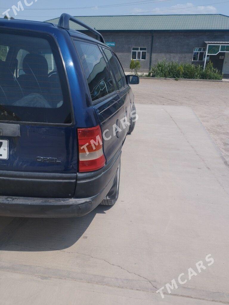 Opel Astra 1993 - 40 000 TMT - Gurbansoltan Eje - img 2