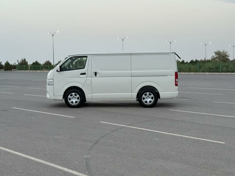 Toyota Hiace 2025 - 455 000 TMT - Aşgabat - img 7