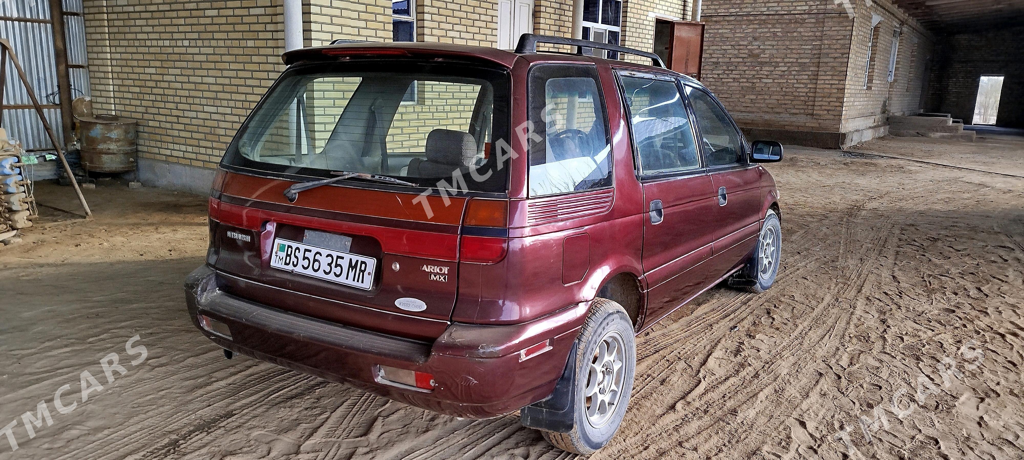 Mitsubishi Chariot 1998 - 25 000 TMT - Сакарчага - img 3
