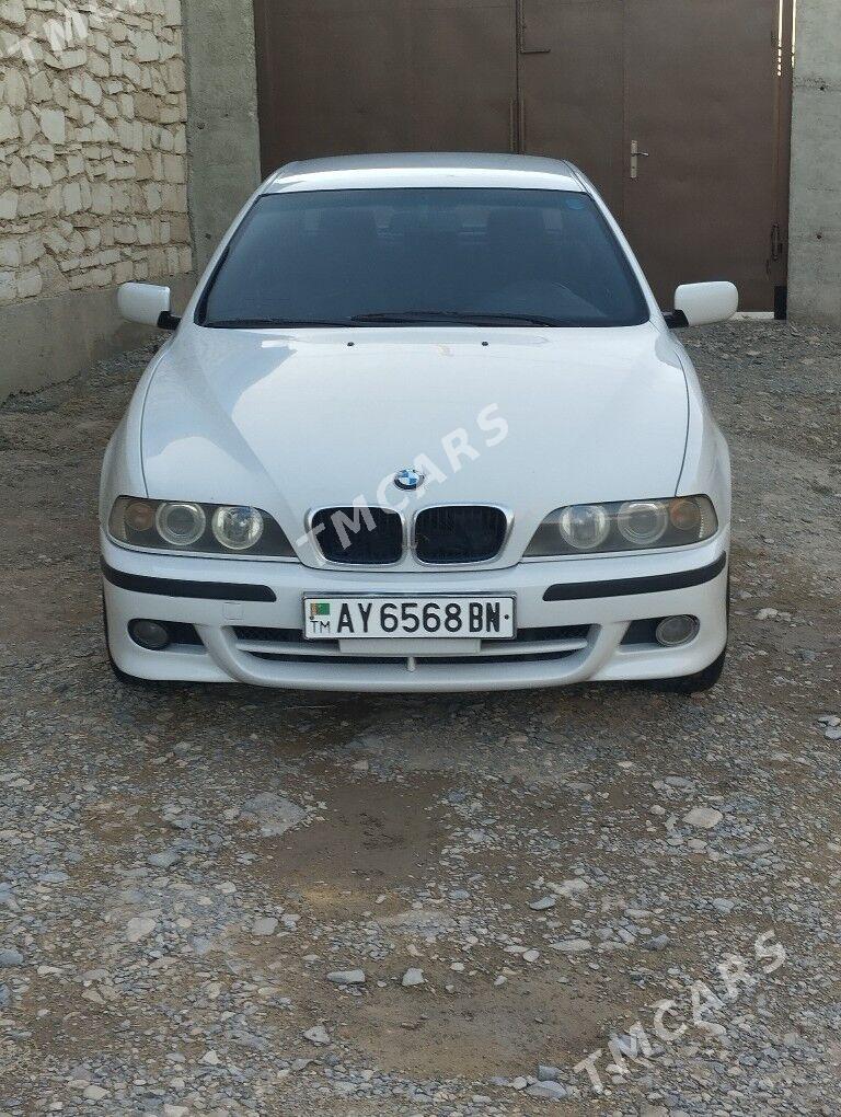 BMW E39 2003 - 110 000 TMT - Gyzylarbat - img 3