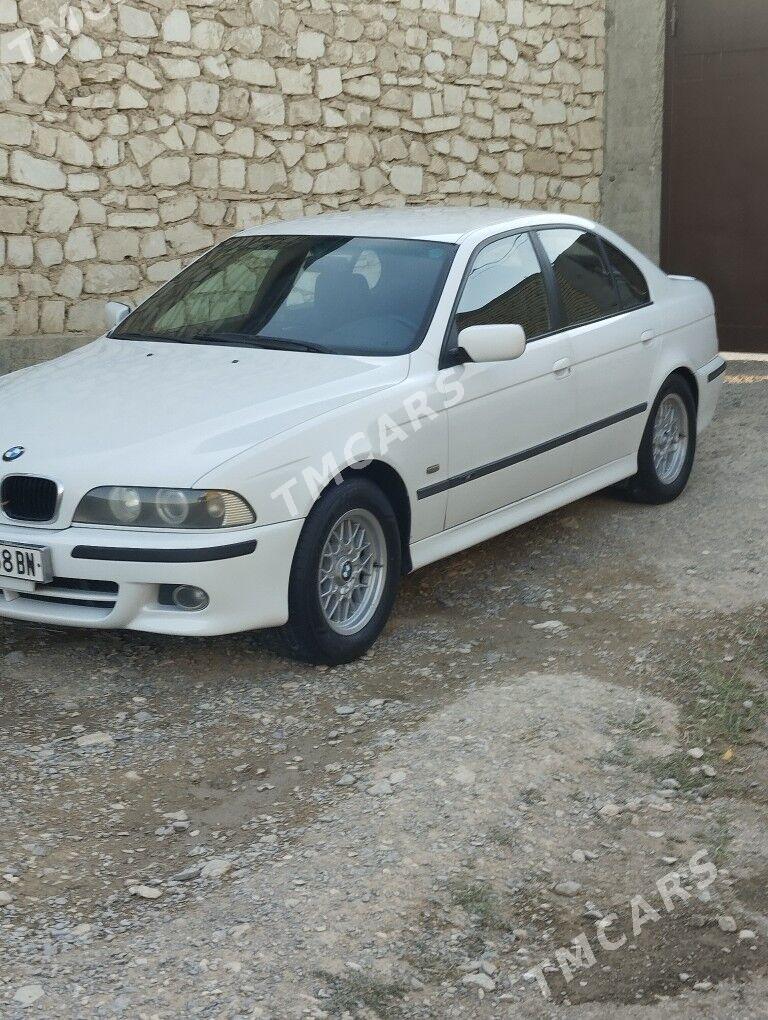 BMW E39 2003 - 110 000 TMT - Gyzylarbat - img 6