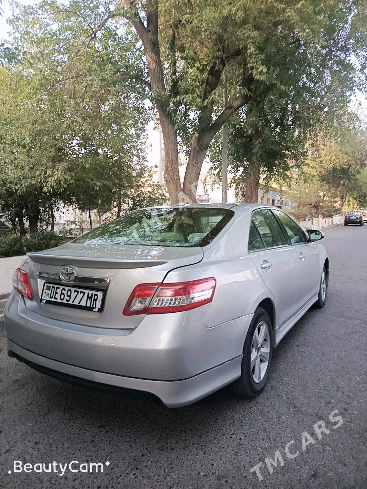 Toyota Camry 2010 - 128 000 TMT - Baýramaly - img 3