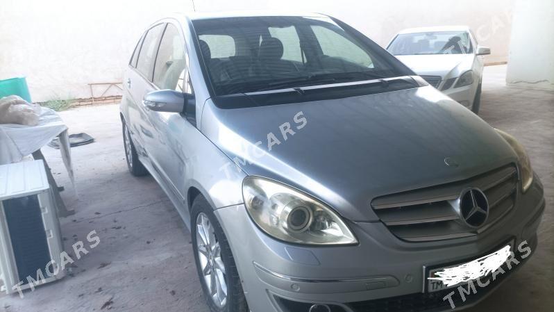 Mercedes-Benz B-Class 2006 - 100 000 TMT - Türkmenabat - img 4