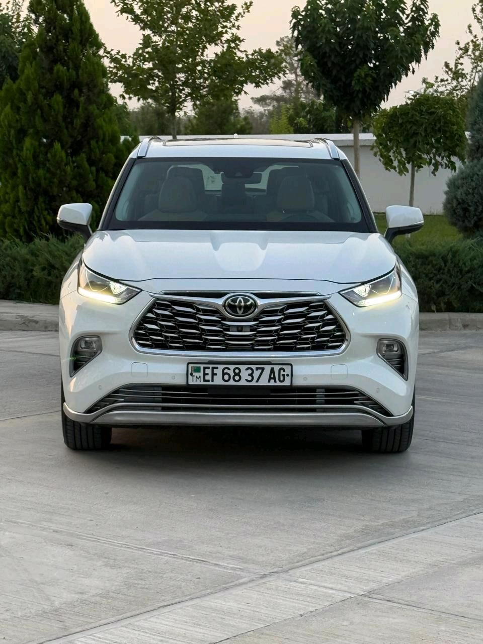 Toyota Highlander 2021 - 650 000 TMT - Aşgabat - img 2
